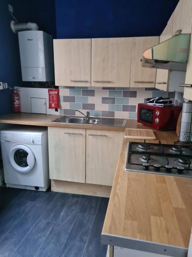 Large Digbeth Double Room Shared Bathroom Birmingham Esterno foto
